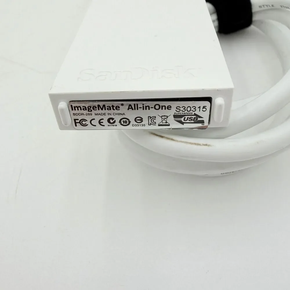 SanDisk ImageMate SDDR-289 USB 3.0 All-In-One Memory Card Reader